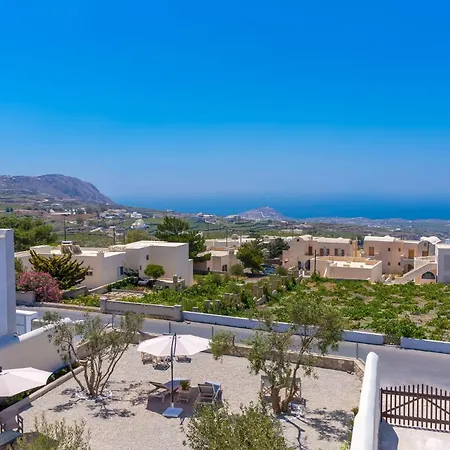 Villa Grandiose Santorini 1 Bedroom Panther With Beautiful Terrace Pírgosz